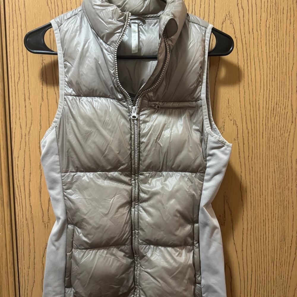 Athletics vest size XXS